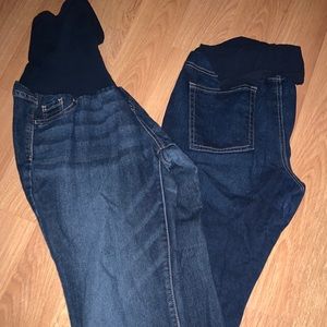 Bundle of maternity pants